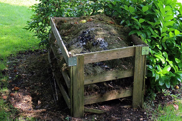 Pest control for compost bins